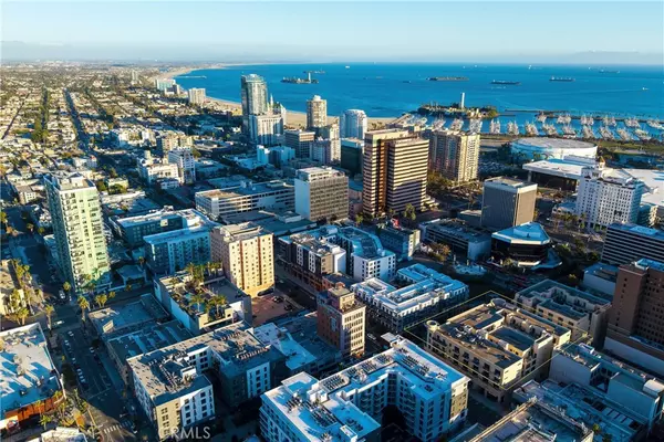 Long Beach, CA 90802,133 N The Promenade N #426