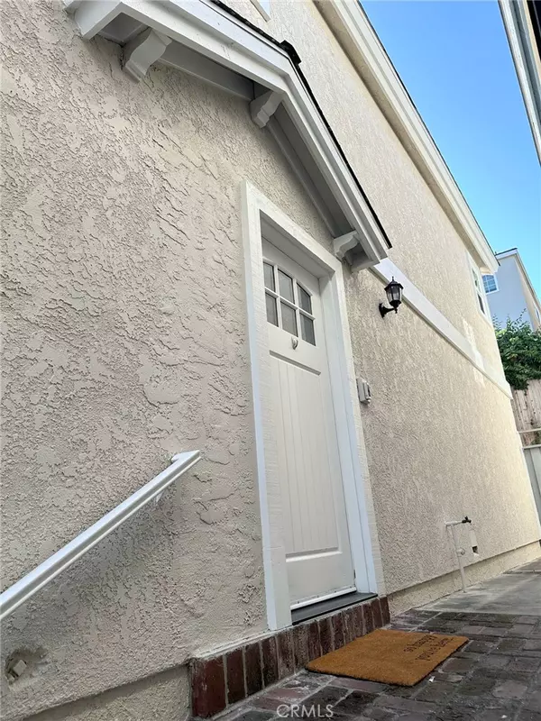 Redondo Beach, CA 90278,1711 Axenty Way