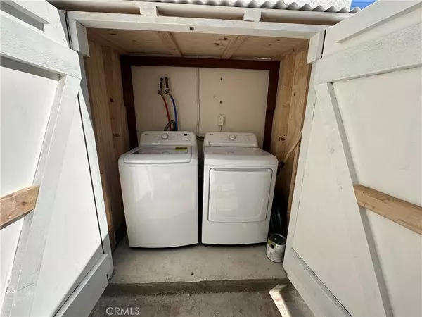 Hermosa Beach, CA 90254,933 1/2 Bayview DR