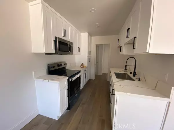 Torrance, CA 90504,4160 W 182nd ST #107