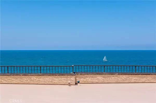 Redondo Beach, CA 90277,555 Esplanade #320