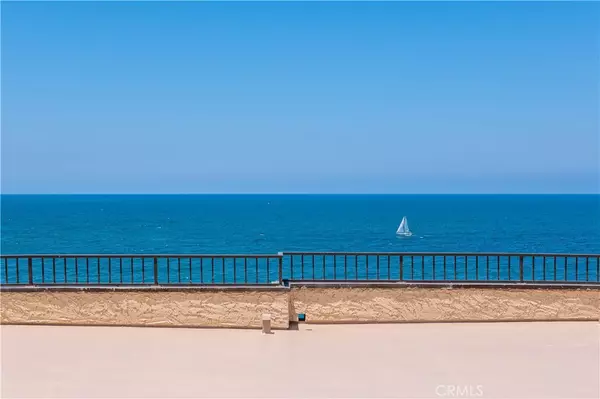 Redondo Beach, CA 90277,555 Esplanade #320