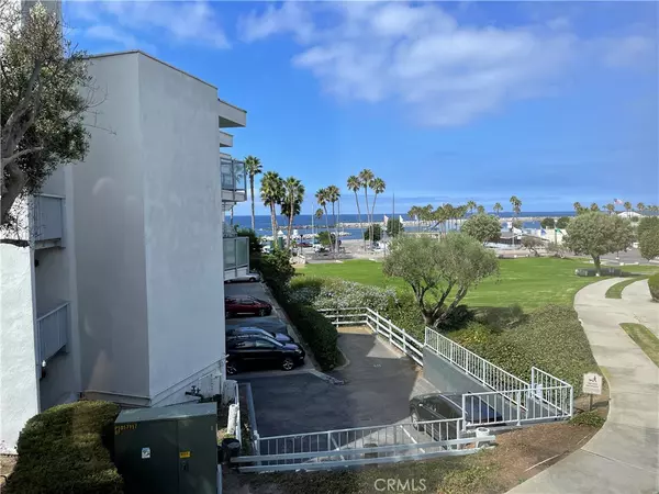 250 The Village #113, Redondo Beach, CA 90277