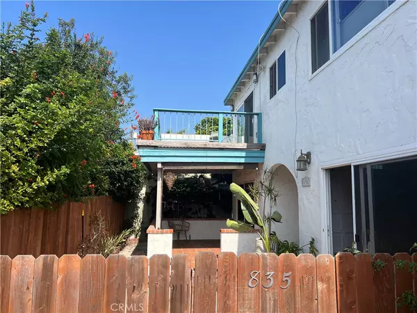 835 13th ST, Hermosa Beach, CA 90254