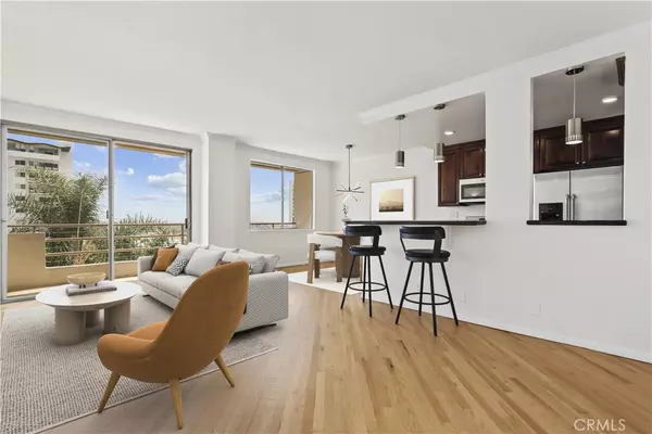 1131 Alta Loma RD #527, West Hollywood, CA 90069