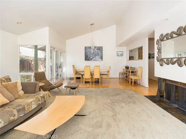 Manhattan Beach, CA 90266,1206 6th ST