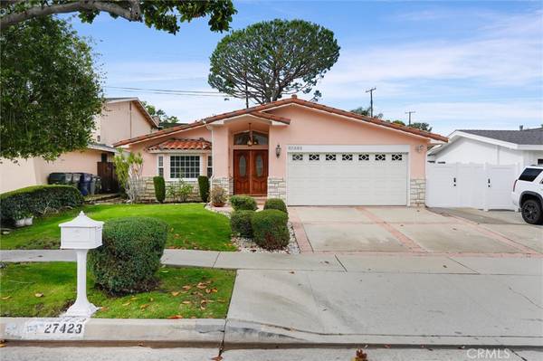 Rancho Palos Verdes, CA 90275,27423 Warrior DR