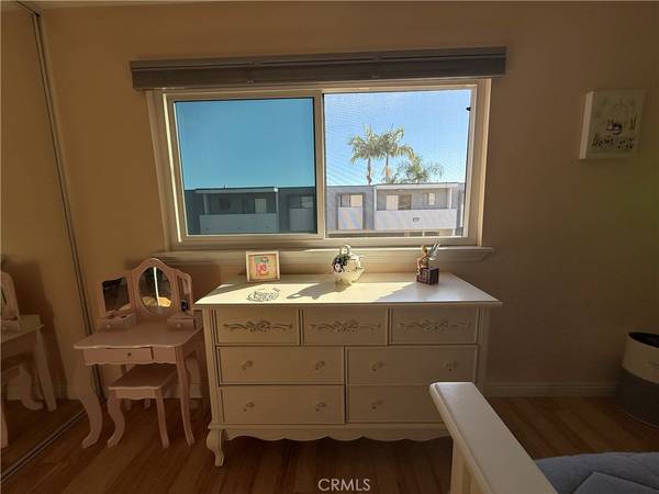 Cypress, CA 90630,9565 Graham