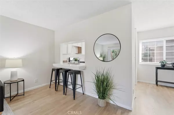 Torrance, CA 90503,3101 Plaza Del Amo #8