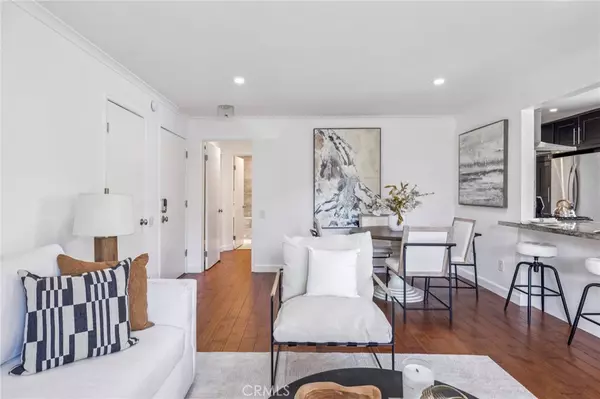 Redondo Beach, CA 90278,2015 Bataan RD #102