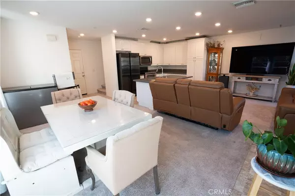 Fontana, CA 92336,7155 Citrus AVE #381