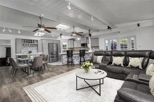 Torrance, CA 90501,23911 Fulmar AVE