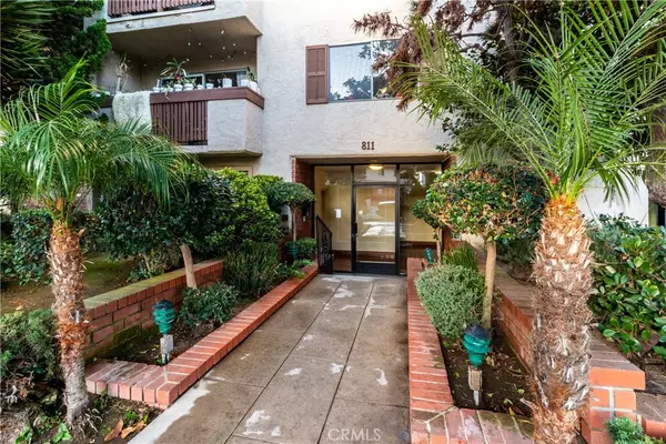 Santa Monica, CA 90403,811 6th ST #305