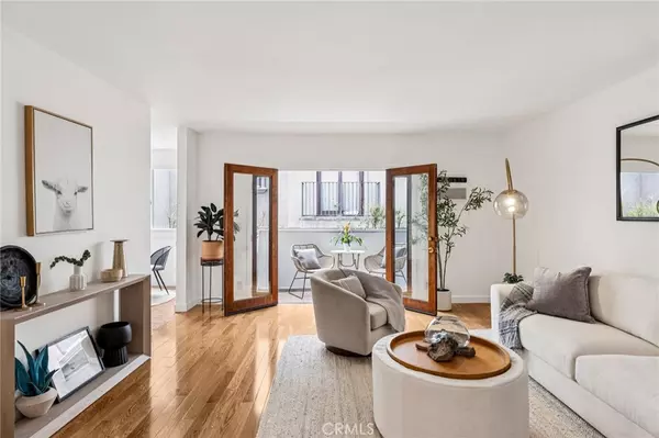 947 16th ST #5, Santa Monica, CA 90403