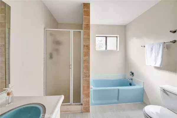 Hermosa Beach, CA 90254,1025 7th St.