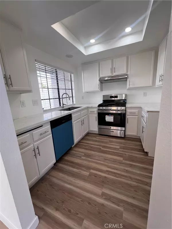 Bellflower, CA 90706,9244 Ramona #2