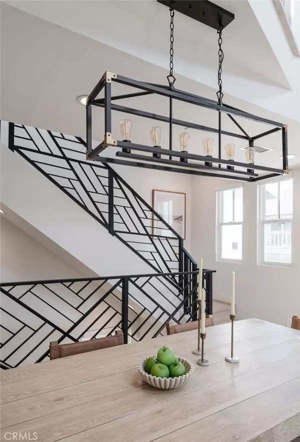 Redondo Beach, CA 90277,223 S Irena AVE #B