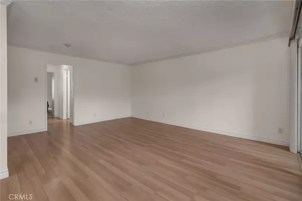 Redondo Beach, CA 90277,635 S Prospect #102