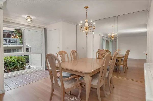 Redondo Beach, CA 90277,635 S Prospect #102