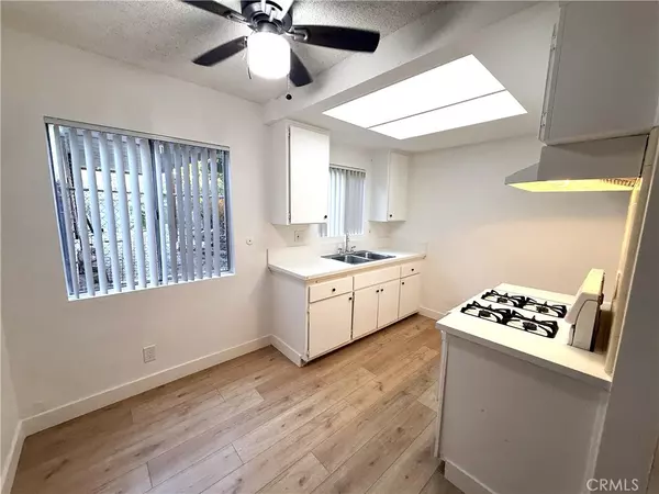 San Pedro, CA 90731,469 W Oliver ST #2