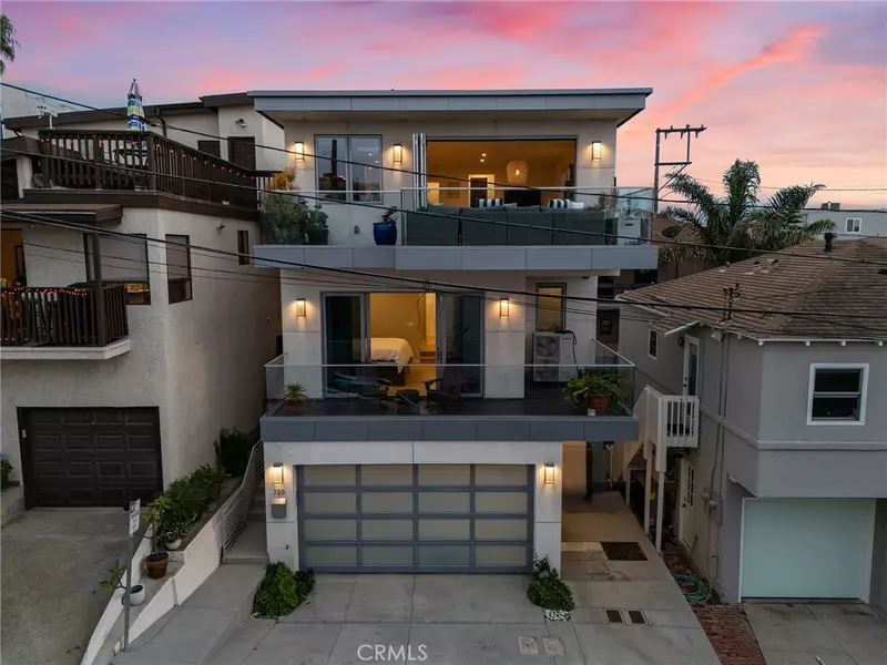 320 35th ST, Manhattan Beach, CA 90266