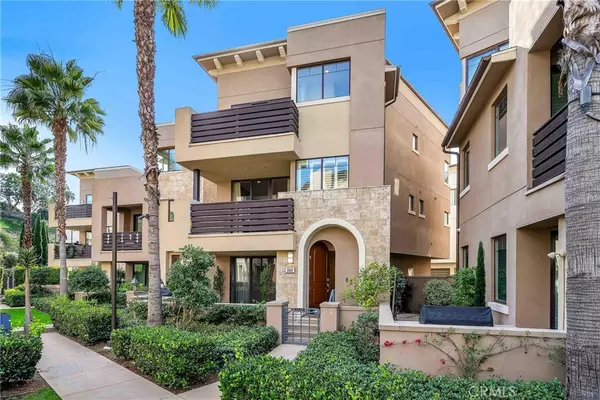 5828 Sparrow CT, Playa Vista, CA 90094