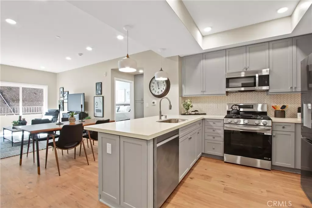 Rolling Hills Estates, CA 90274,927 Deep Valley DR #112