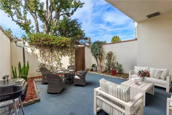 Harbor City, CA 90710,23550 S Western Ave. #B