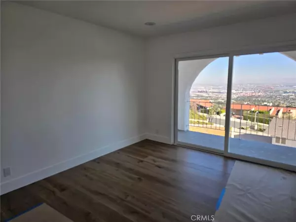 Rancho Palos Verdes, CA 90275,29815 knollview dr