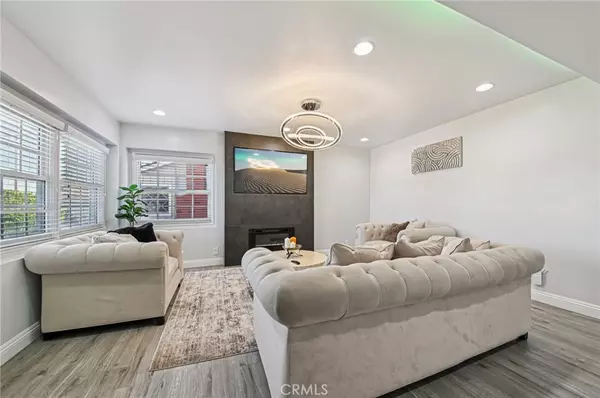 Rancho Palos Verdes, CA 90275,2120 Ronsard RD