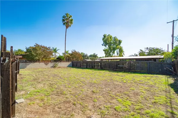 Ontario, CA 91762,545 W Locust