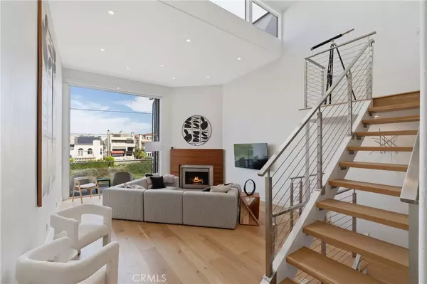 30 Reef ST #3, Marina Del Rey, CA 90292