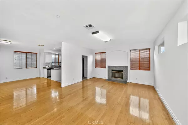 Torrance, CA 90505,24005 Los Codona