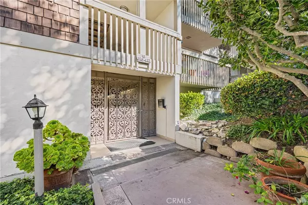 Rancho Palos Verdes, CA 90275,6542 Ocean Crest #D208