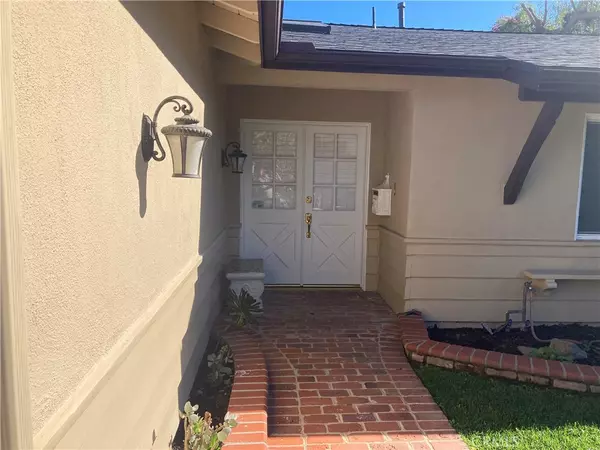 Rancho Palos Verdes, CA 90275,28617 Stokowski