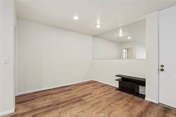 Culver City, CA 90230,5202 Raintree CIR