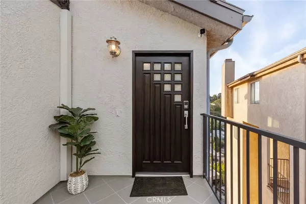 1393 N Avenue 57, Los Angeles, CA 90042