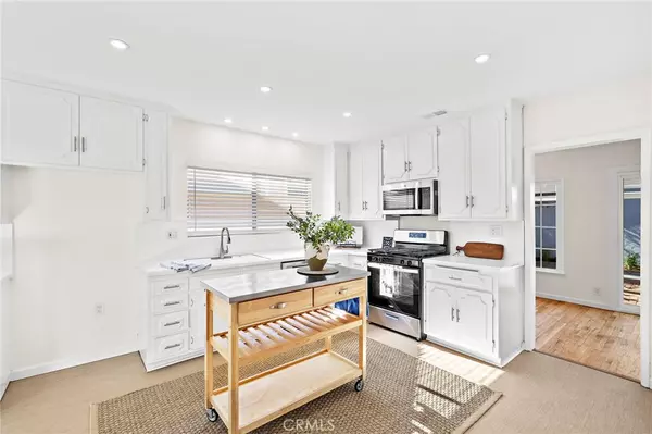 Long Beach, CA 90815,2853 Josie AVE