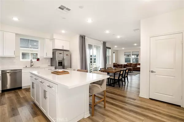 Carson, CA 90746,1380 Vigilant