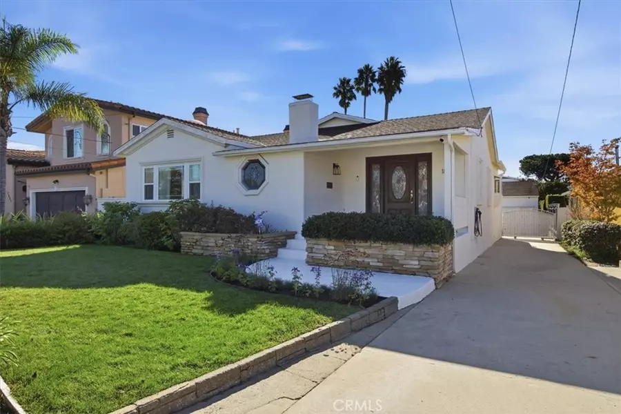 1826 10th ST, Manhattan Beach, CA 90266