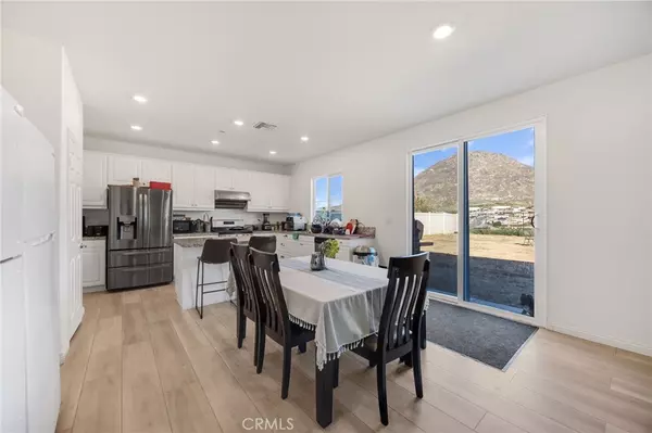 Riverside, CA 92507,21192 Telegraph