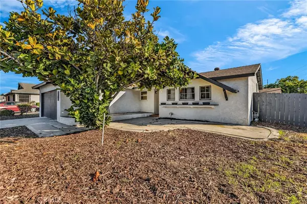 San Diego, CA 92114,7303 Gatewood