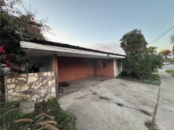 Huntington Beach, CA 92649,16591 Channel