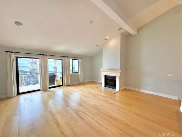 Redondo Beach, CA 90277,1301 S Catalina #K