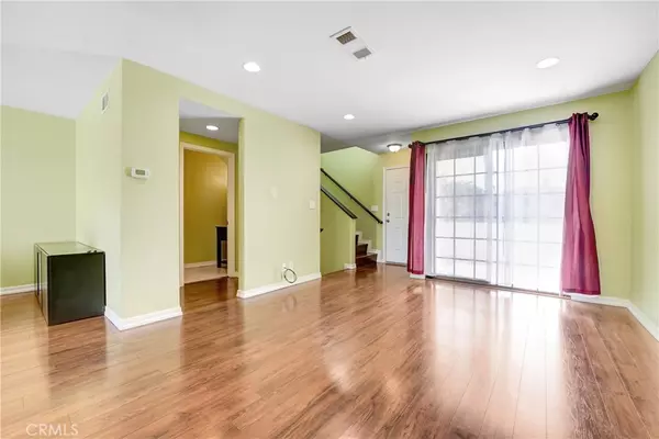 Torrance, CA 90503,2971 Plaza Del Amo #267