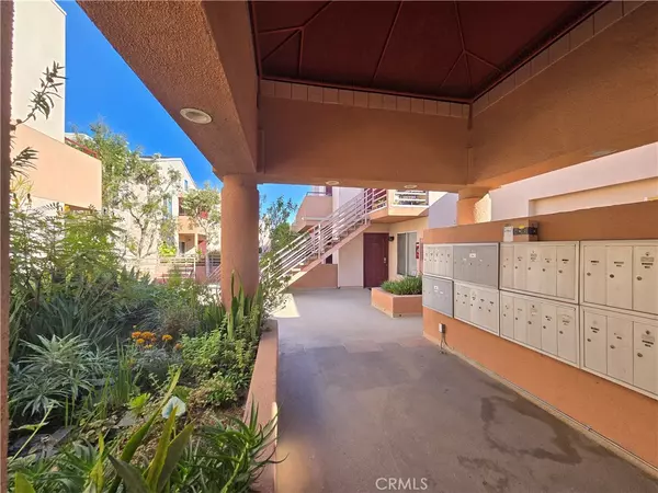 Torrance, CA 90504,16700 Yukon Ave #108