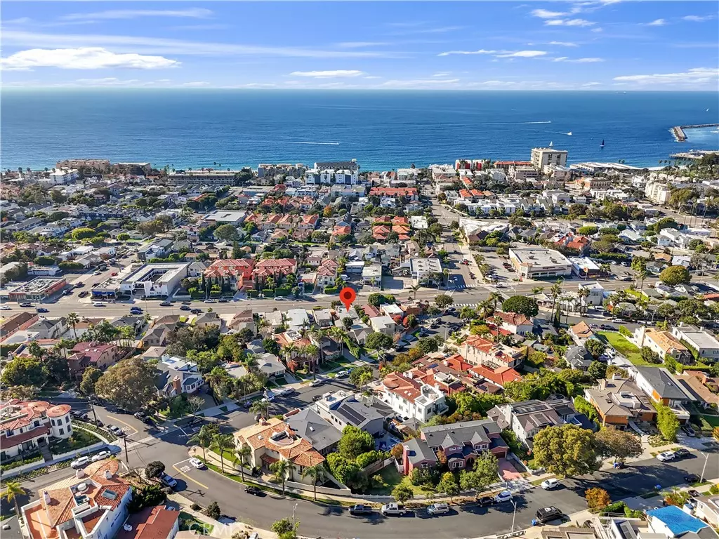 Redondo Beach, CA 90277,608 S Pacific Coast Highway