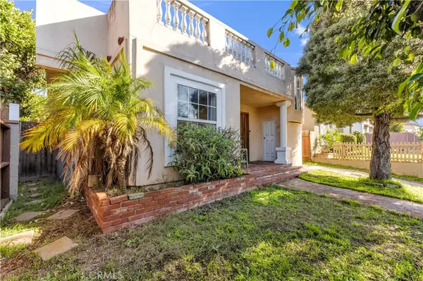 Redondo Beach, CA 90277,608 S Pacific Coast Highway