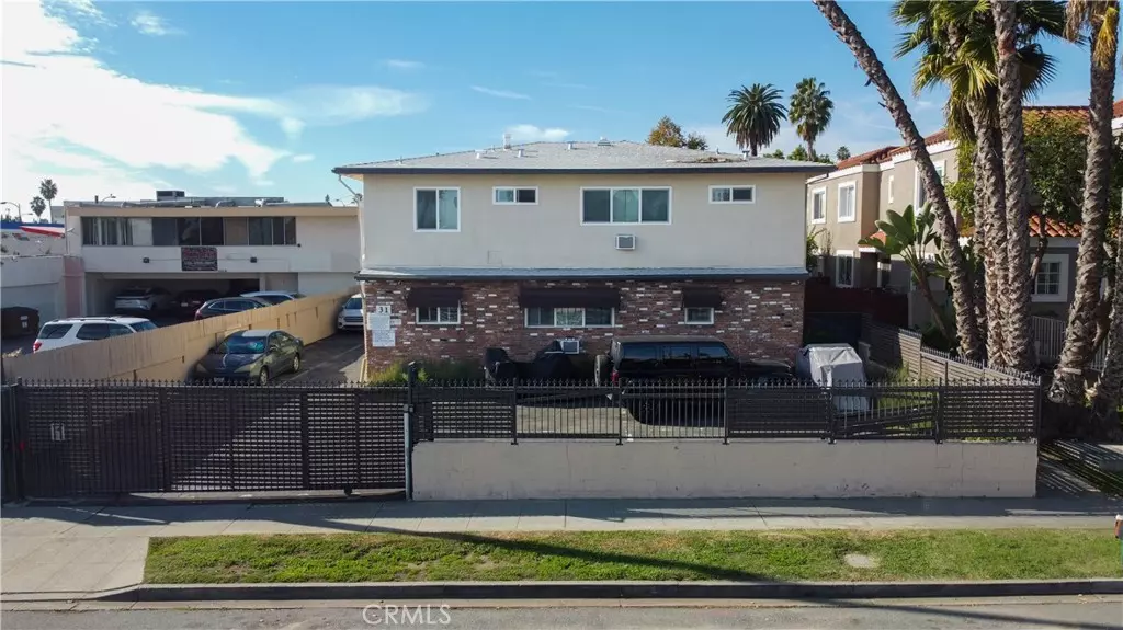 31 N Parkwood, Pasadena, CA 91107