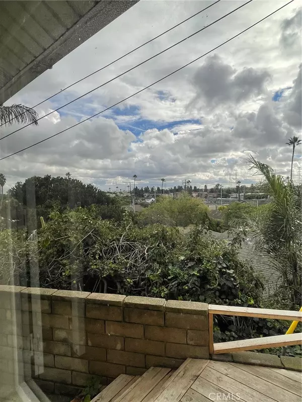 Redondo Beach, CA 90278,2004 Ripley AVE